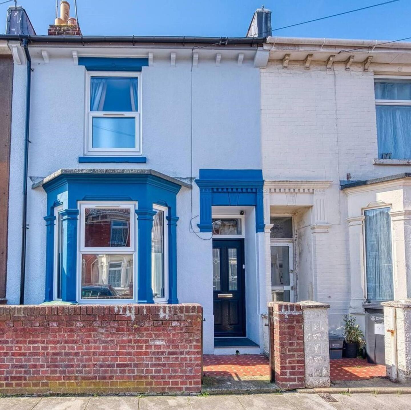 2 Bedrooms Modern, Stunning & Stylish Contractor House, Prime Portsmouth Location With Free Parking Permit, Summer Special Offer!! - By Blue Puffin Stays Buitenkant foto