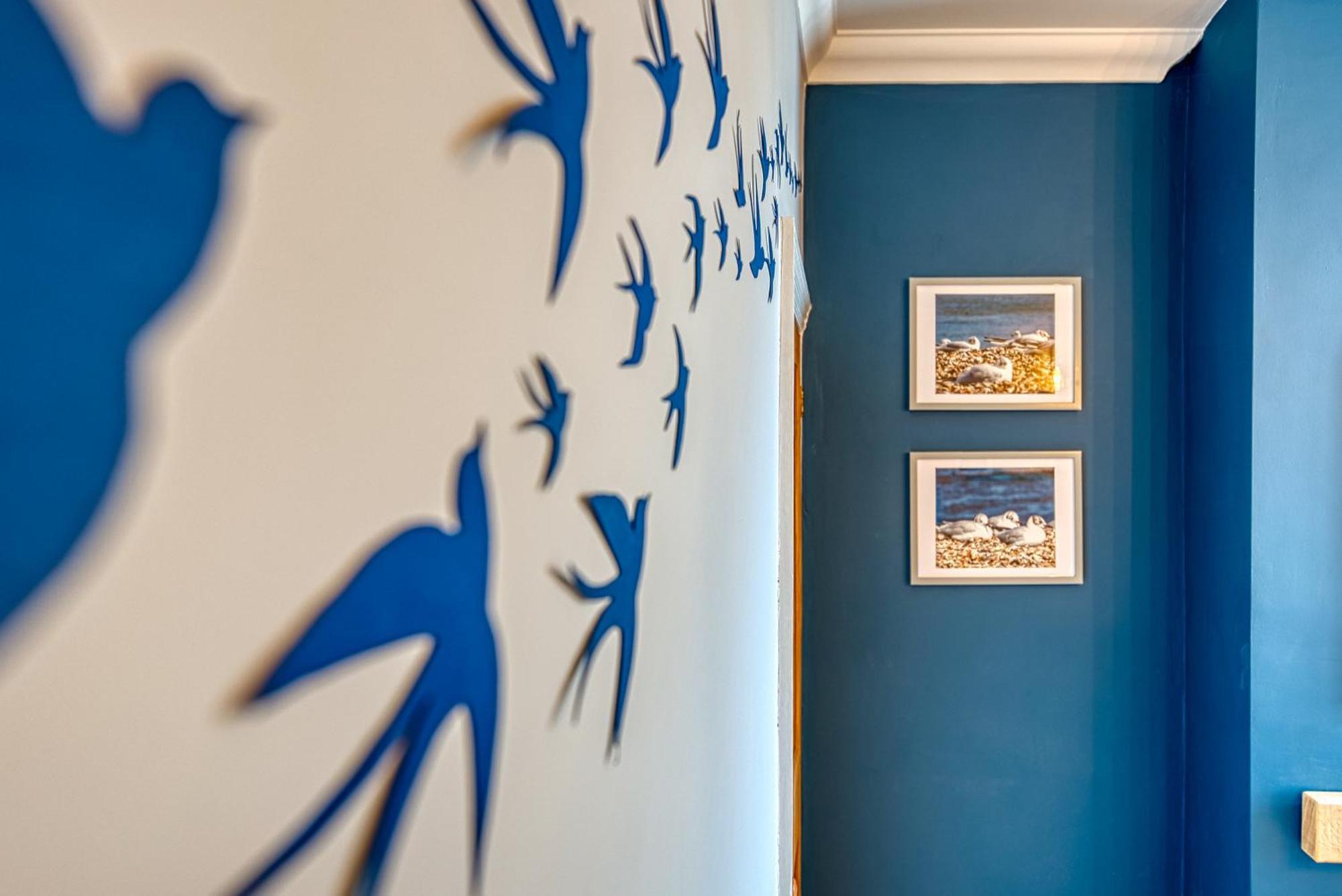 2 Bedrooms Modern, Stunning & Stylish Contractor House, Prime Portsmouth Location With Free Parking Permit, Summer Special Offer!! - By Blue Puffin Stays Buitenkant foto